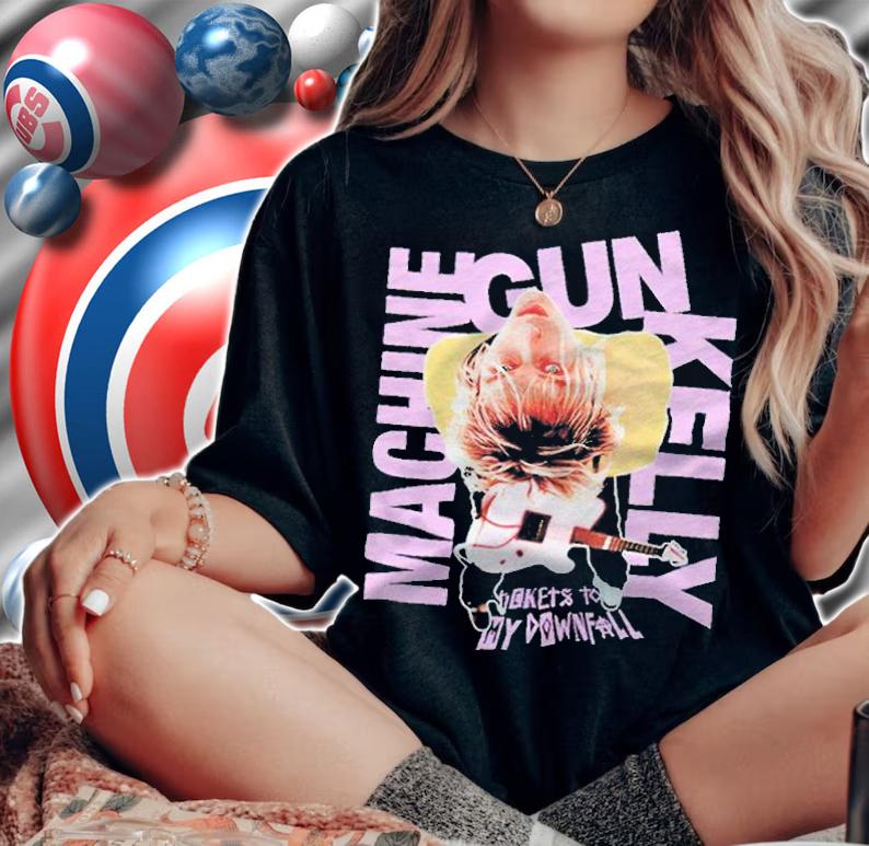 Machine Gun Kelly Tickets to My Downfall photo T-shirt t-shirt woman shirt