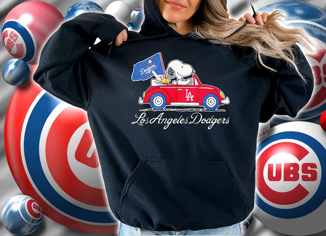 Snoopy And Woodstock Driving Car Los Angeles Dodgers Flag t-shirt