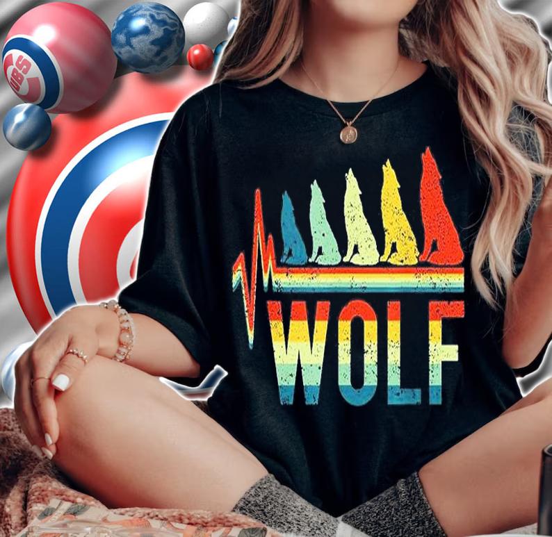 Vintage Retro Heartbeat Word Wolf Animal Lover Cute Gift T-Shirt woman shirt
