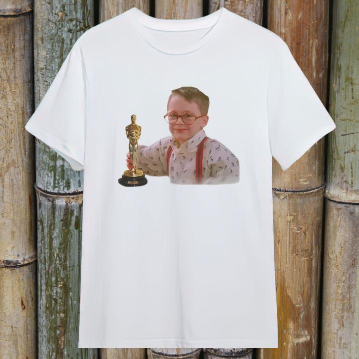 Home Alone Kevin Macaulay Culkin Actor Oscars 2025 T-Shirt